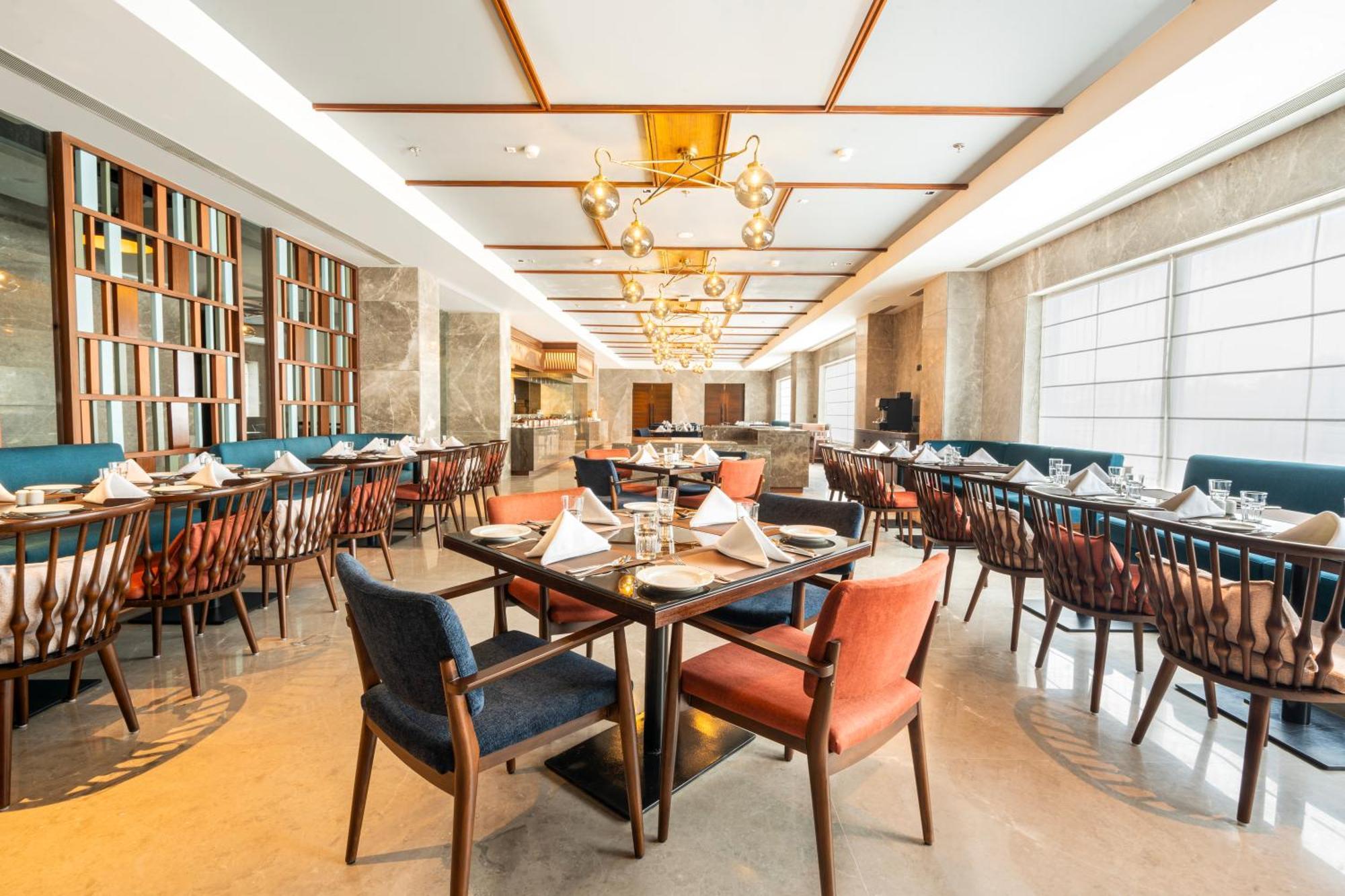 Radisson Hotel Vrindavan Ngoại thất bức ảnh